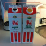 Arla finslipar designen på mjölkpaketet